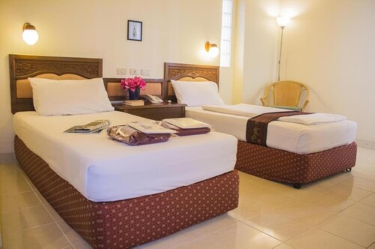 People Place Boutique In Town Hotel - Sha Extra Plus Τσιάνγκ Μάι Εξωτερικό φωτογραφία