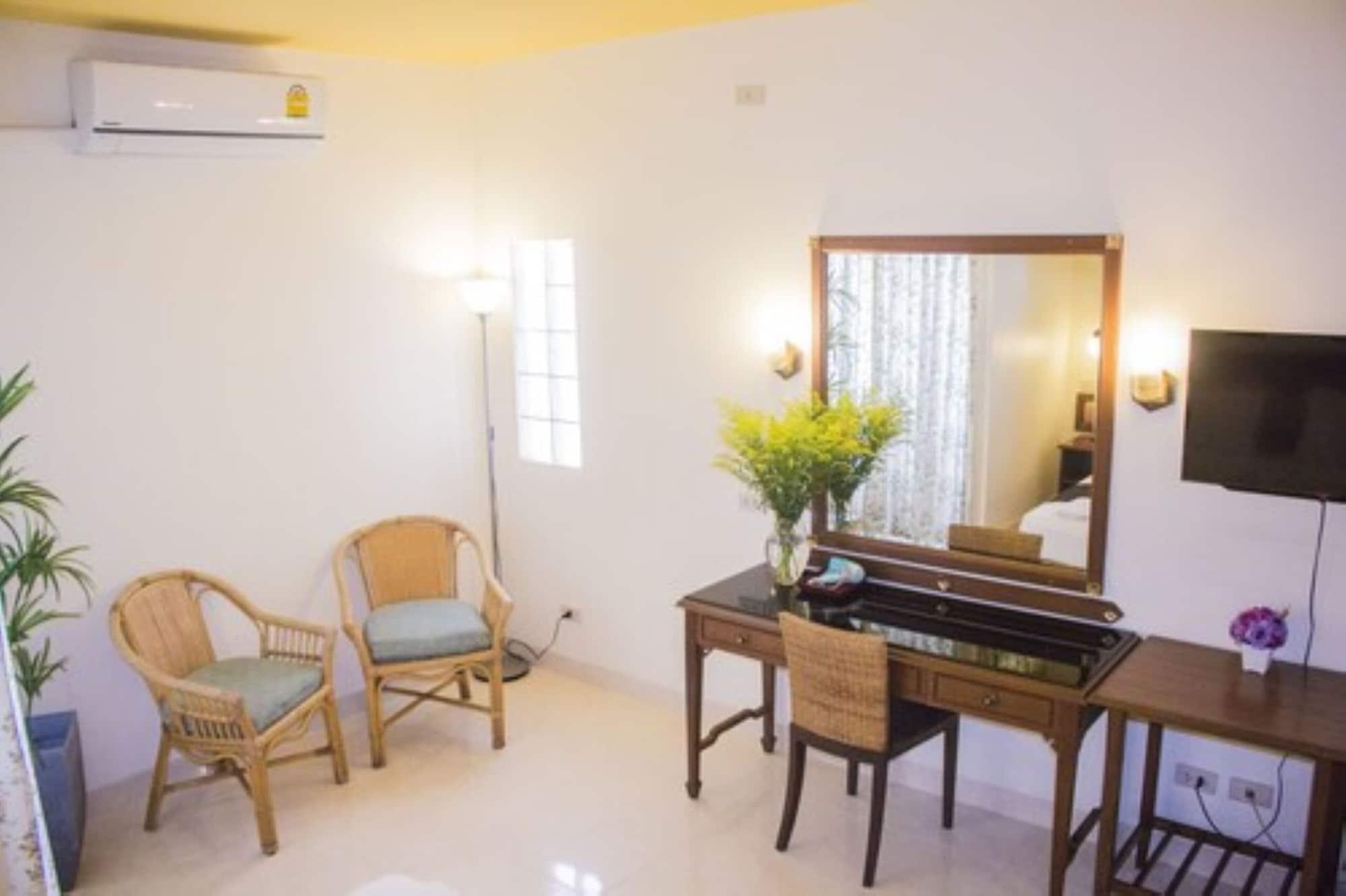 People Place Boutique In Town Hotel - Sha Extra Plus Τσιάνγκ Μάι Εξωτερικό φωτογραφία