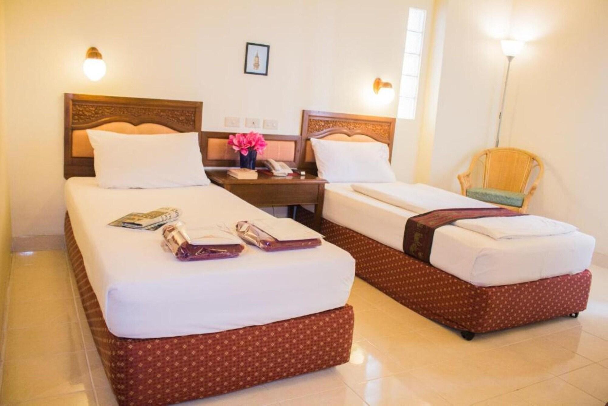 People Place Boutique In Town Hotel - Sha Extra Plus Τσιάνγκ Μάι Εξωτερικό φωτογραφία